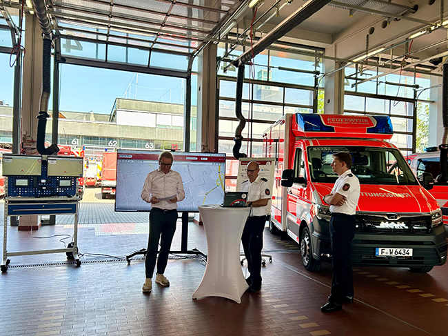 Neues Blaulicht-Navi: Feuerwehr Frankfurt jetzt noch schneller am Einsatzort